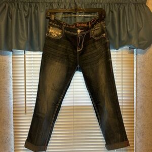 Women’s Rock Revival Mid Rise Curvy Crop Jeans